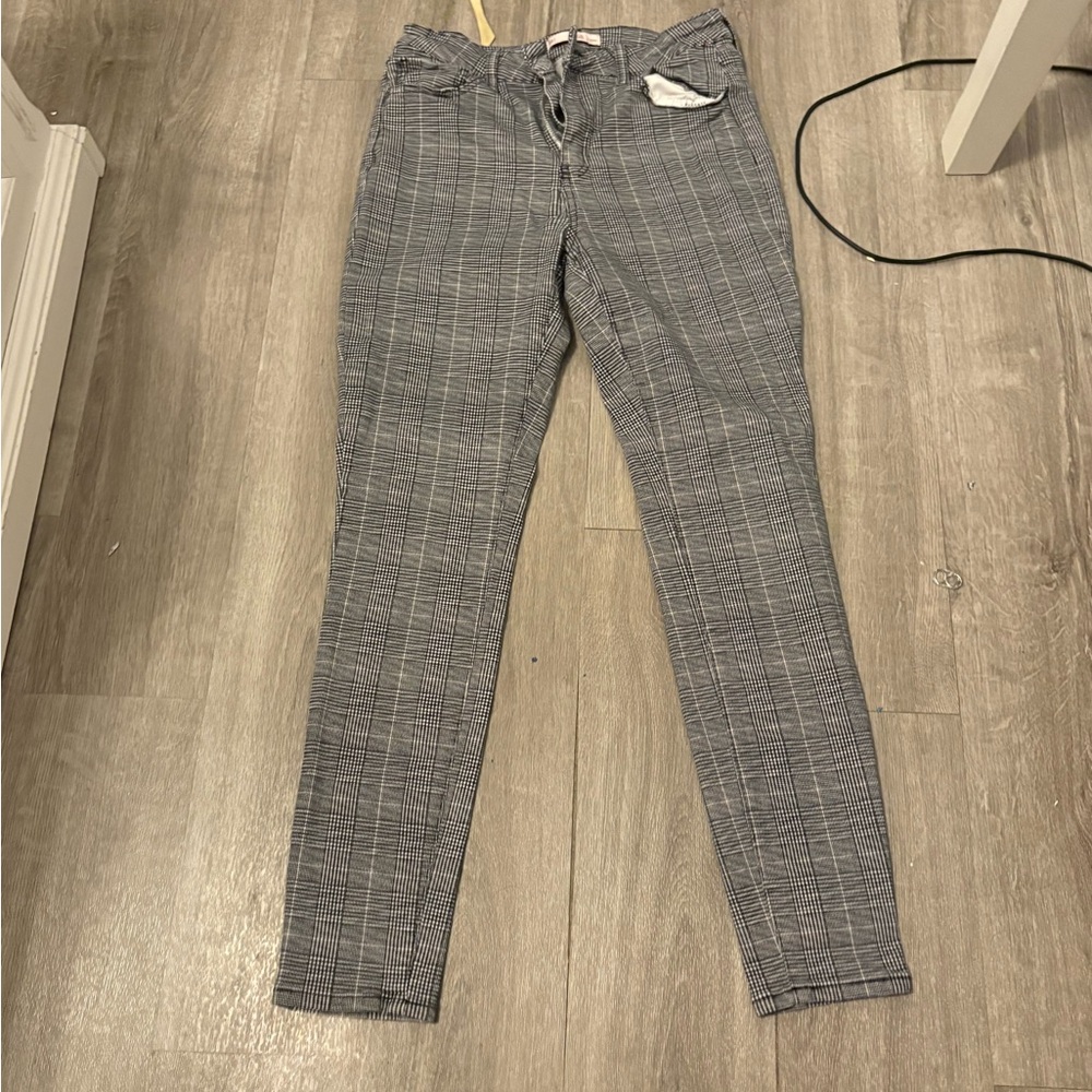 SO Gray Plaid Straight Leg Pants